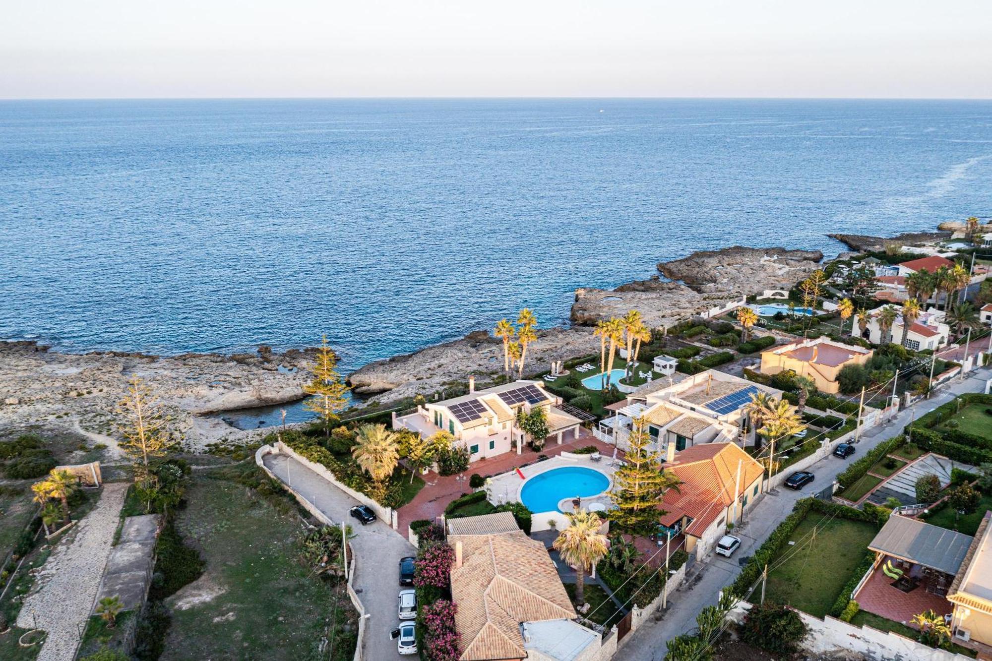 Fronte Spiaggia Zoe Villa เอากุสตา ภายนอก รูปภาพ