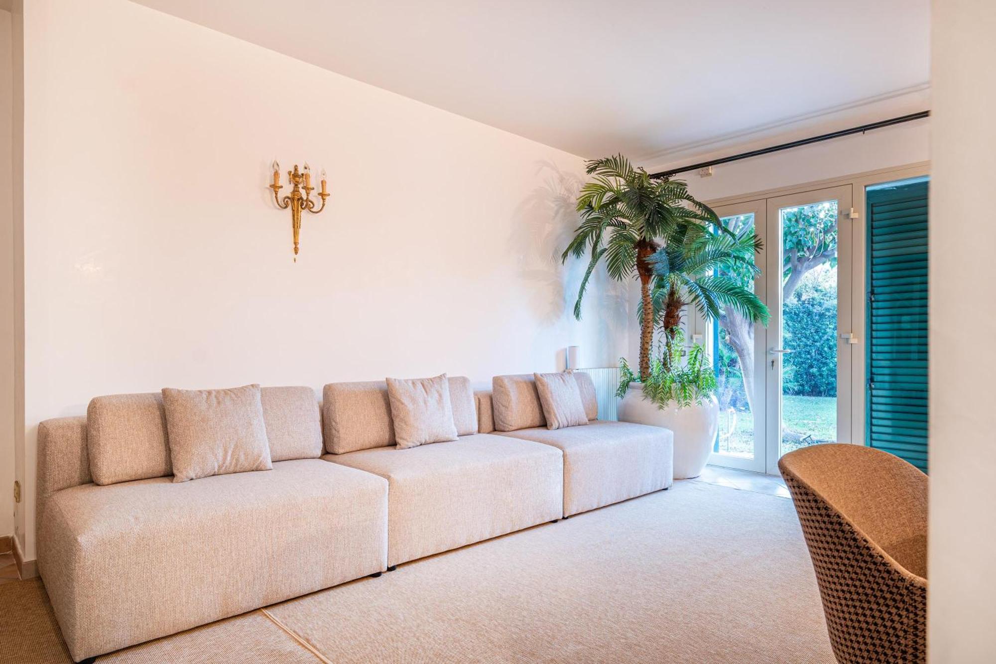 Fronte Spiaggia Zoe Villa เอากุสตา ภายนอก รูปภาพ